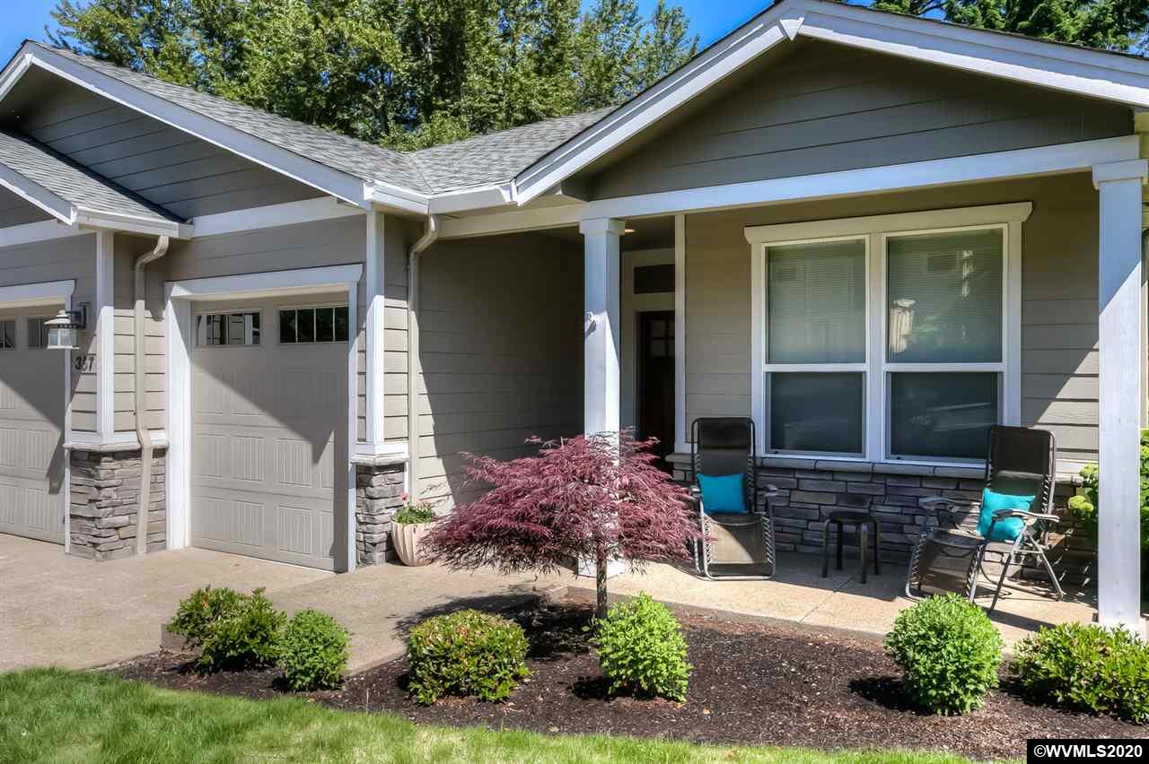 357 Summit View Avenue Southeast Salem, OR 97306 - Photo 2 of 40