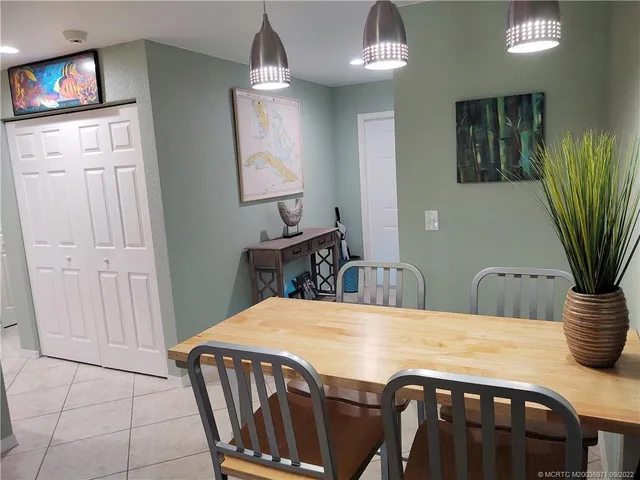 $377,000 | 2778 Southeast Birmingham Drive, Unit 3107, Stuart, FL 34994