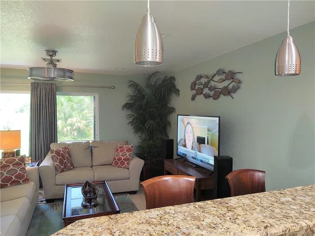 $377,000 | 2778 Southeast Birmingham Drive, Unit 3107, Stuart, FL 34994