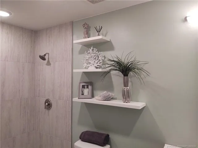 $377,000 | 2778 Southeast Birmingham Drive, Unit 3107, Stuart, FL 34994