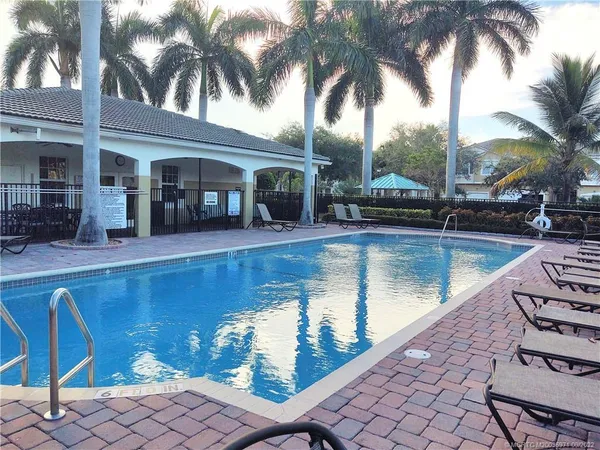 $377,000 | 2778 Southeast Birmingham Drive, Unit 3107, Stuart, FL 34994