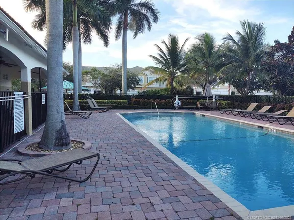 $377,000 | 2778 Southeast Birmingham Drive, Unit 3107, Stuart, FL 34994