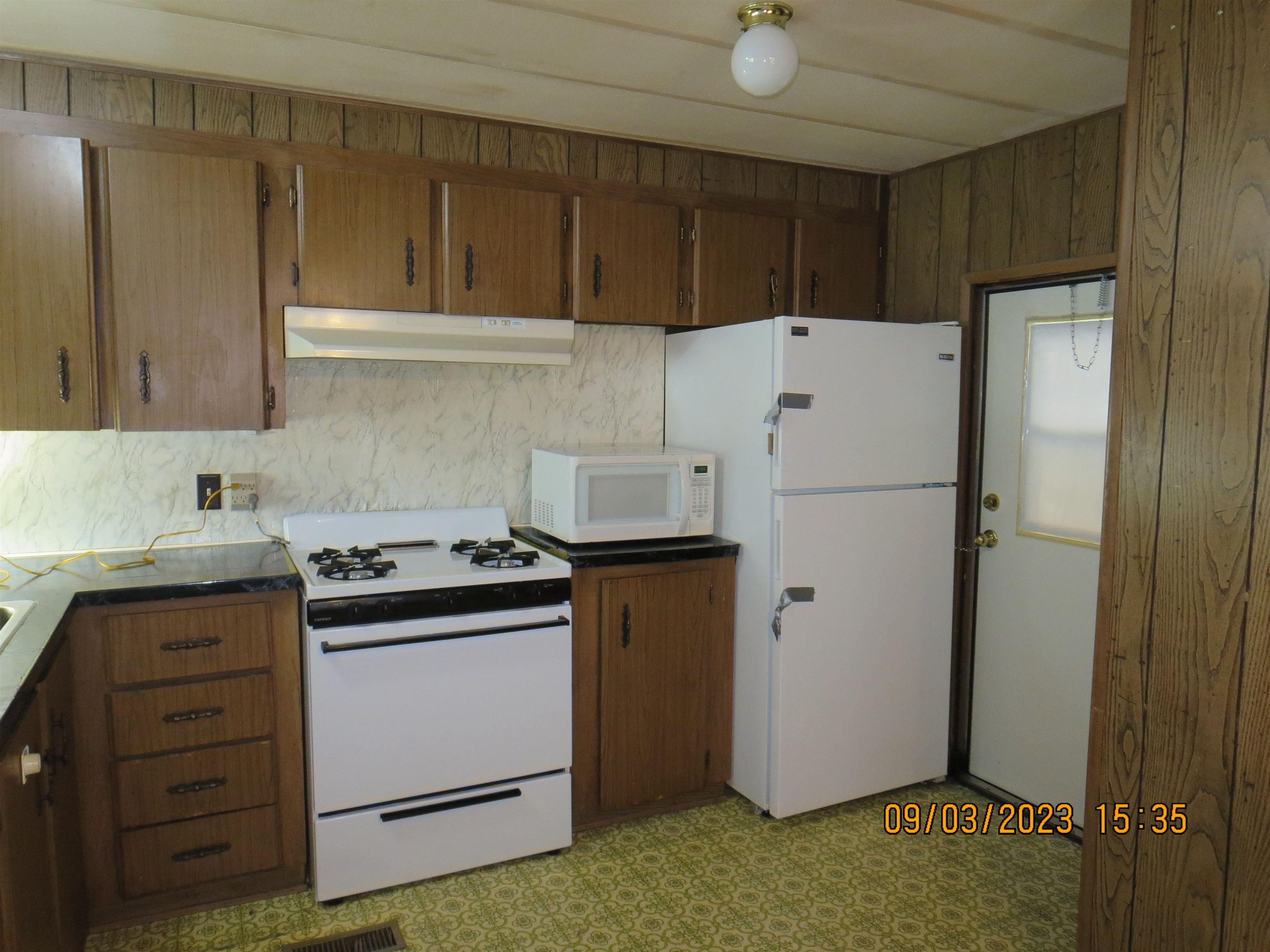 3921 Ash Road Harrison, MI 48625 - Photo 3 of 15 Gallery Image 3