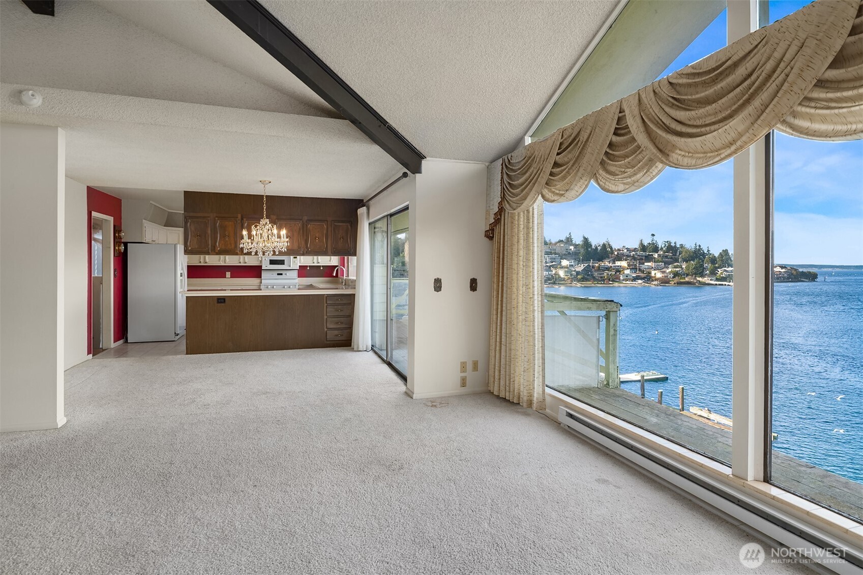 3606 West Commodore Way Seattle, WA 98199 - Photo 12 of 33