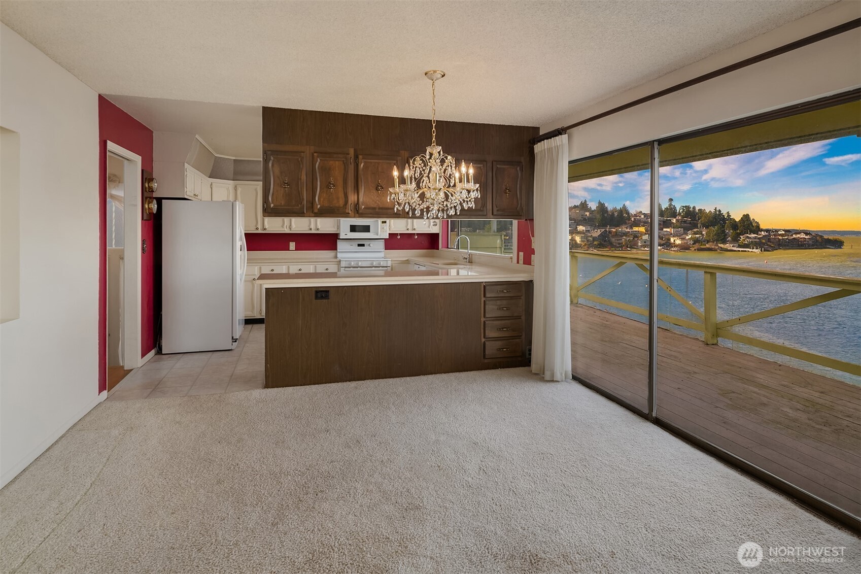 3606 West Commodore Way Seattle, WA 98199 - Photo 13 of 33