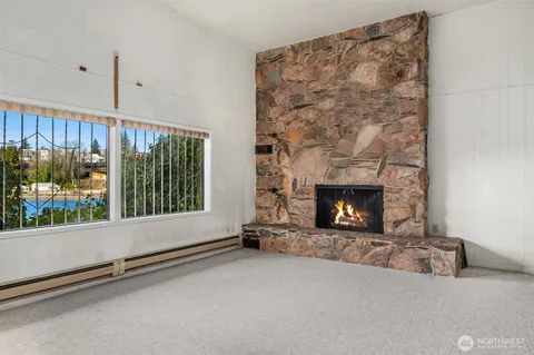 $2,100,000 | 3606 West Commodore Way, Seattle, WA 98199