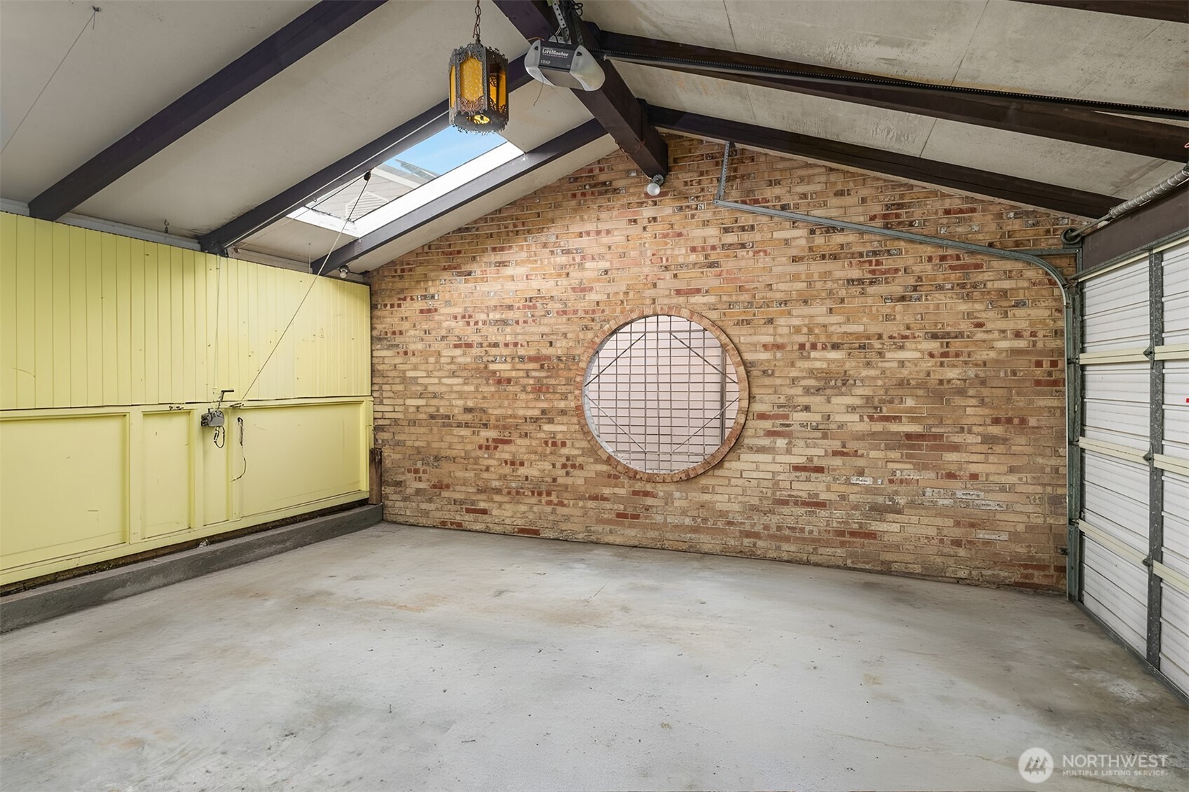 3606 West Commodore Way Seattle, WA 98199 - Photo 28 of 33