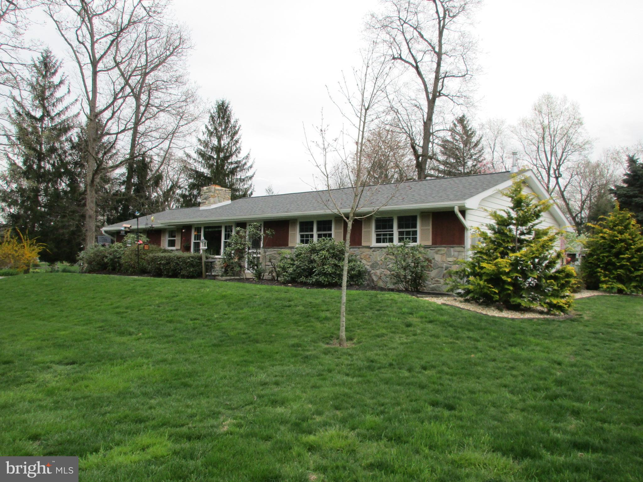 419 South Belmont Road Paradise, PA 17562 - Photo 2 of 7 Gallery Image 2