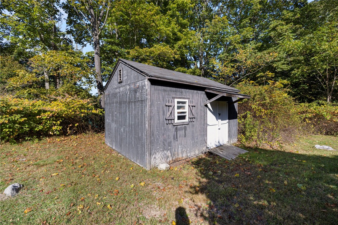 159 Ten Rod Road North Kingstown, RI 02852 - Photo 15 of 46