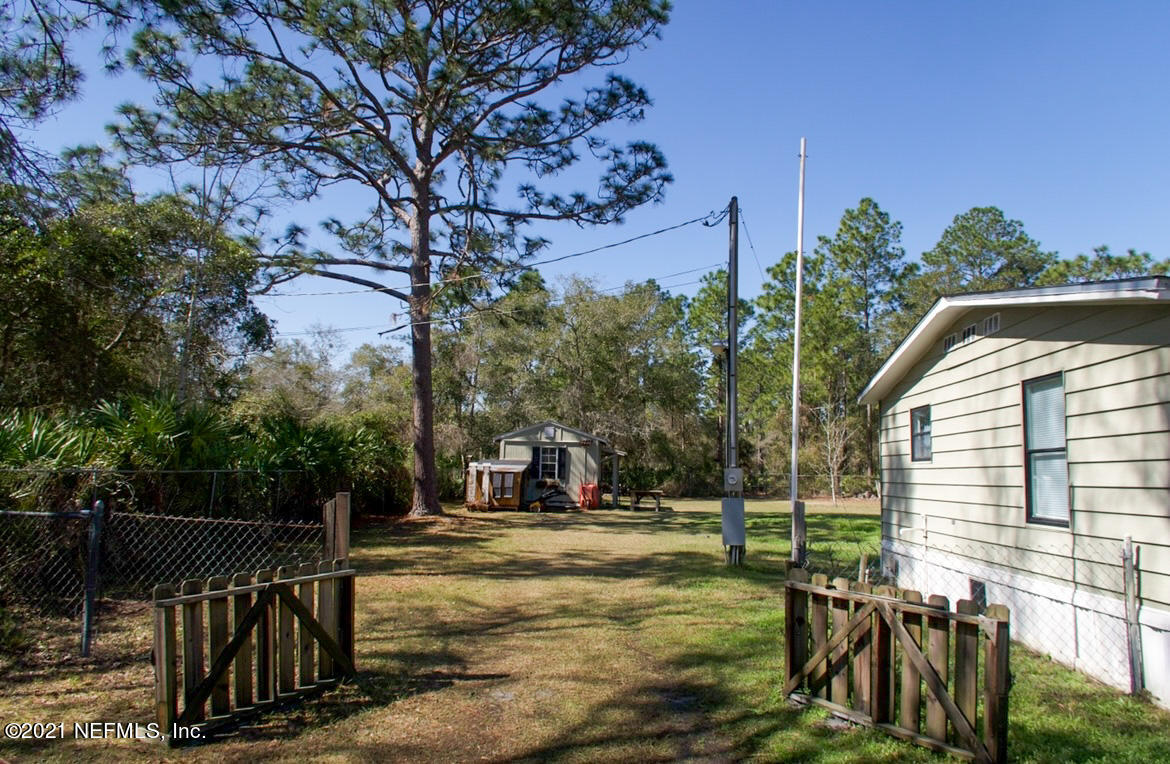14166 Grover Road Jacksonville, FL 32226 - Photo 5 of 30 9C345935-CADA-413A-B5EB-EA537D7AECC3