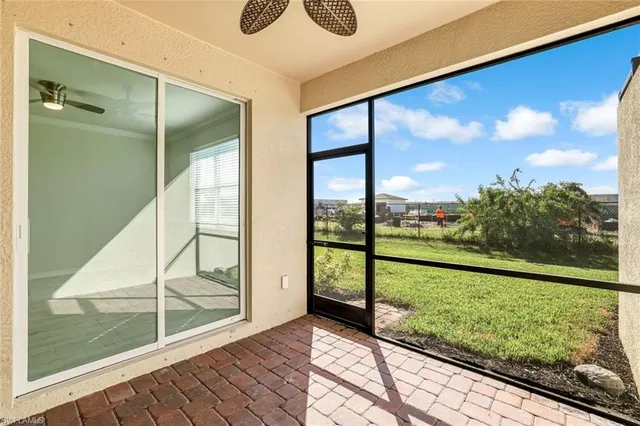 a view of a large window with an outdoor space