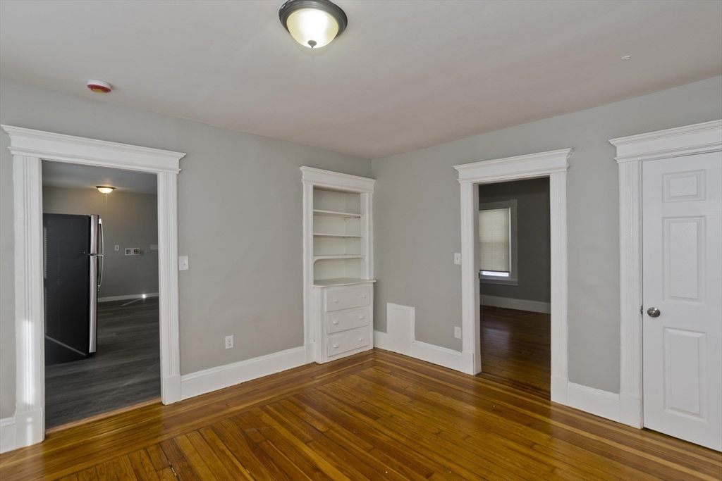 744-746 Carew Street Springfield, MA 01104 - Photo 11 of 38