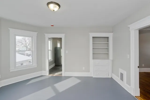 $525,000 | 744-746 Carew Street, Springfield, MA 01104