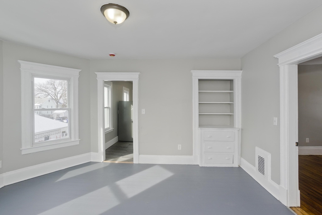 744-746 Carew Street Springfield, MA 01104 - Photo 17 of 38