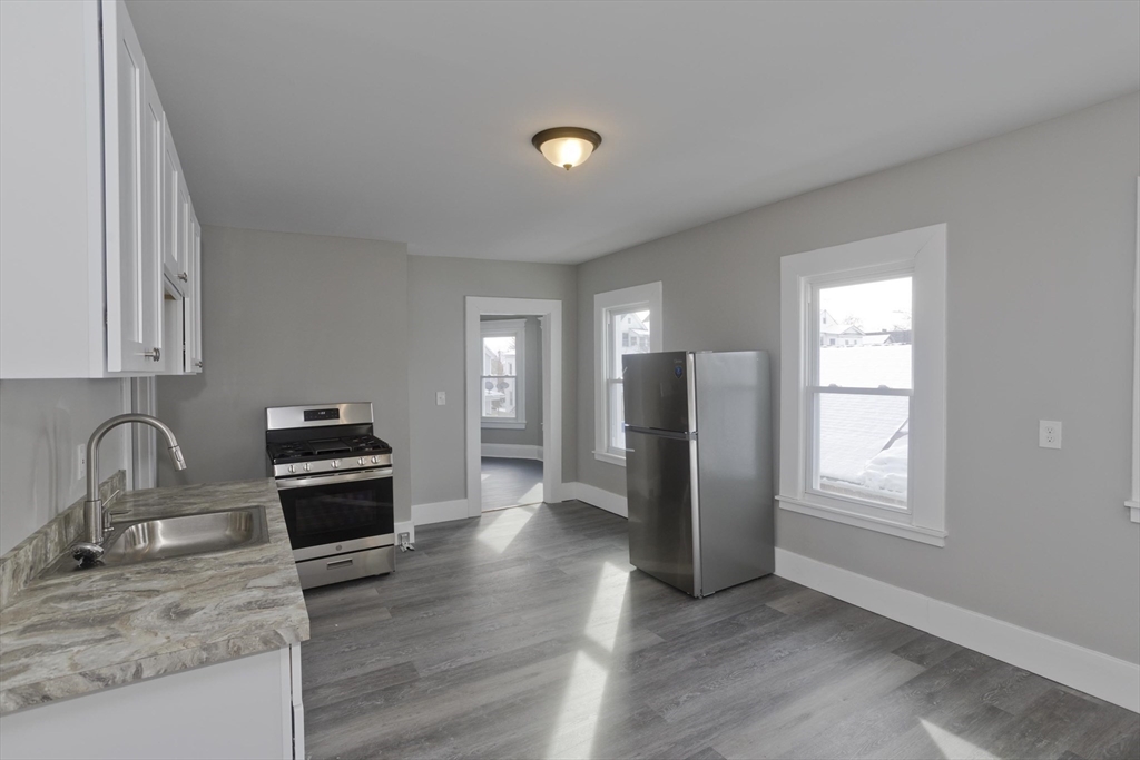 744-746 Carew Street Springfield, MA 01104 - Photo 20 of 38