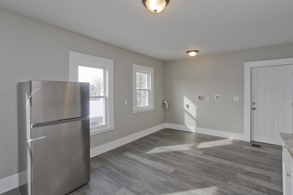 744-746 Carew Street Springfield, MA 01104 - Photo 21 of 38