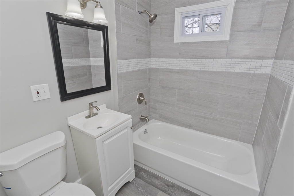 744-746 Carew Street Springfield, MA 01104 - Photo 23 of 38