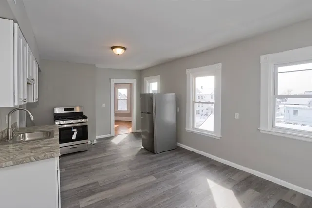 $525,000 | 744-746 Carew Street, Springfield, MA 01104