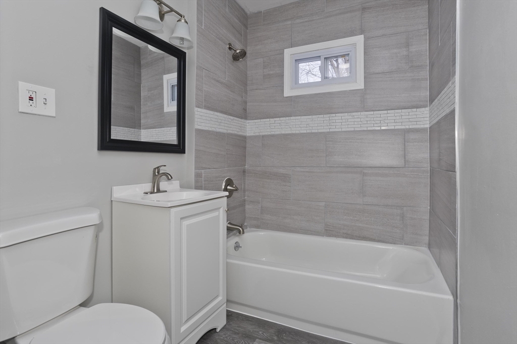 744-746 Carew Street Springfield, MA 01104 - Photo 32 of 38