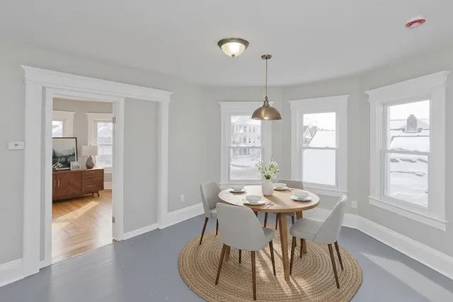 $525,000 | 744-746 Carew Street, Springfield, MA 01104