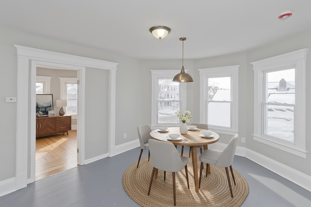 744-746 Carew Street Springfield, MA 01104 - Photo 4 of 38