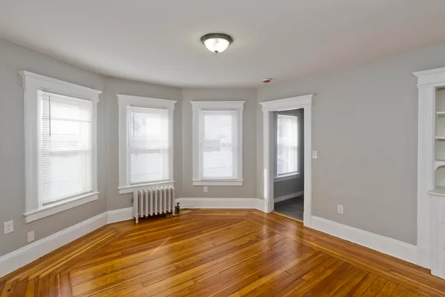 $525,000 | 744-746 Carew Street, Springfield, MA 01104