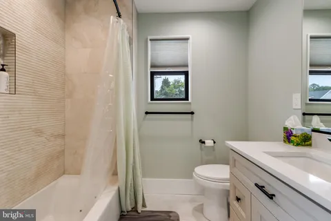 $1,200,000 | 509 West 4th Street, Lewes, DE 19958