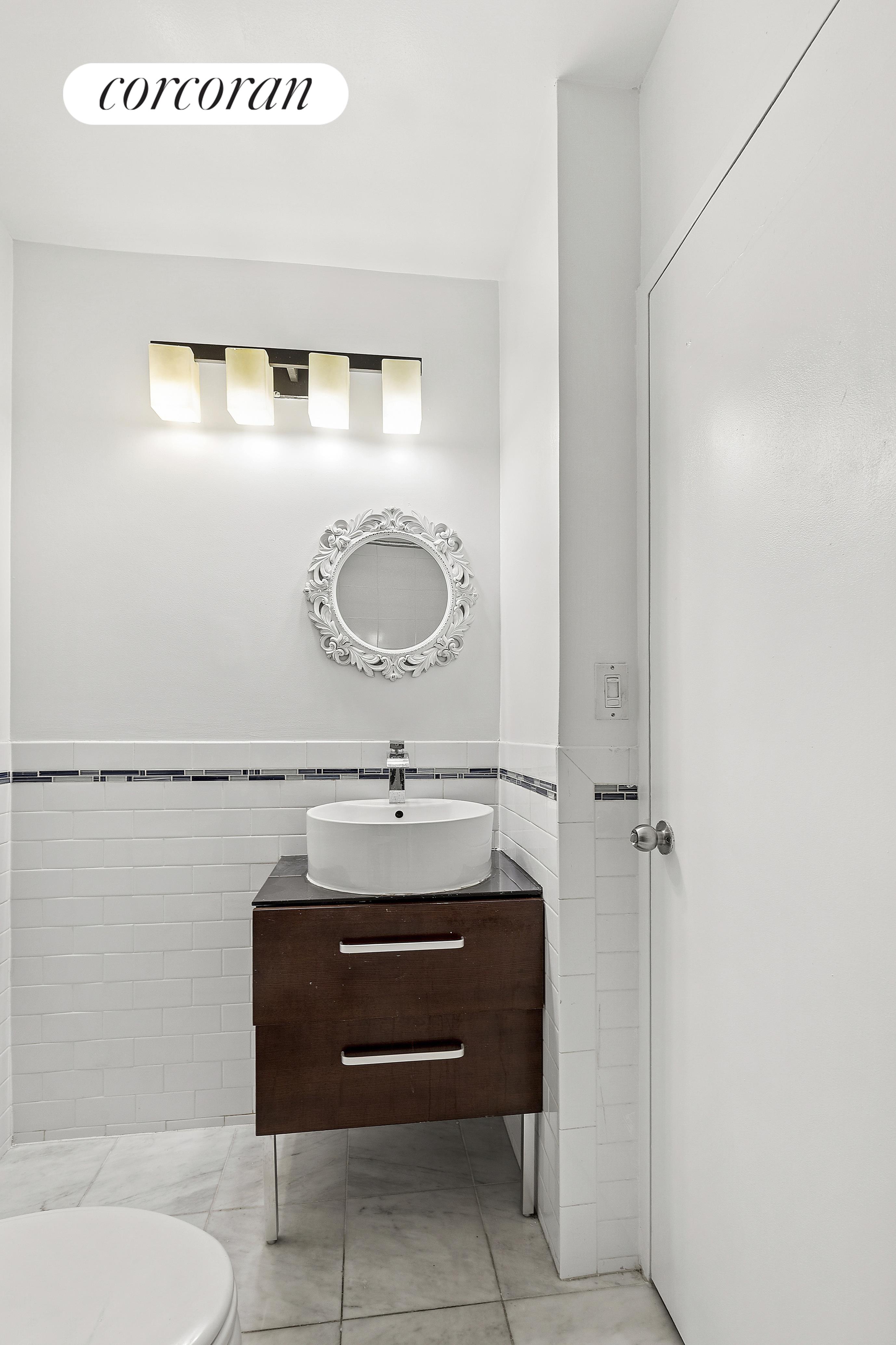 300 Rector Place, Unit 3J Manhattan, NY 10280 - Photo 6 of 11