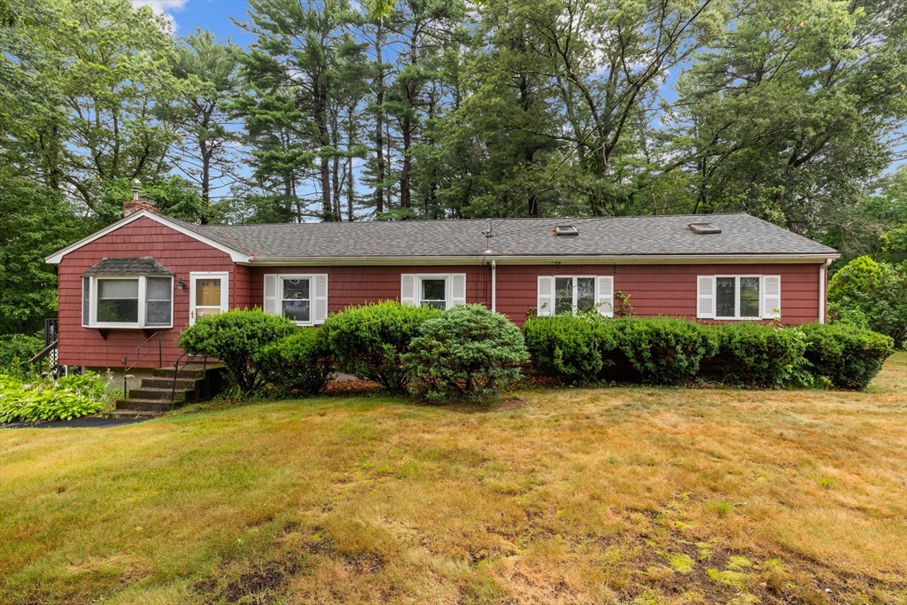 17 Marion Road Bellingham, MA 02019 - Photo 1 of 23 Gallery Image 1