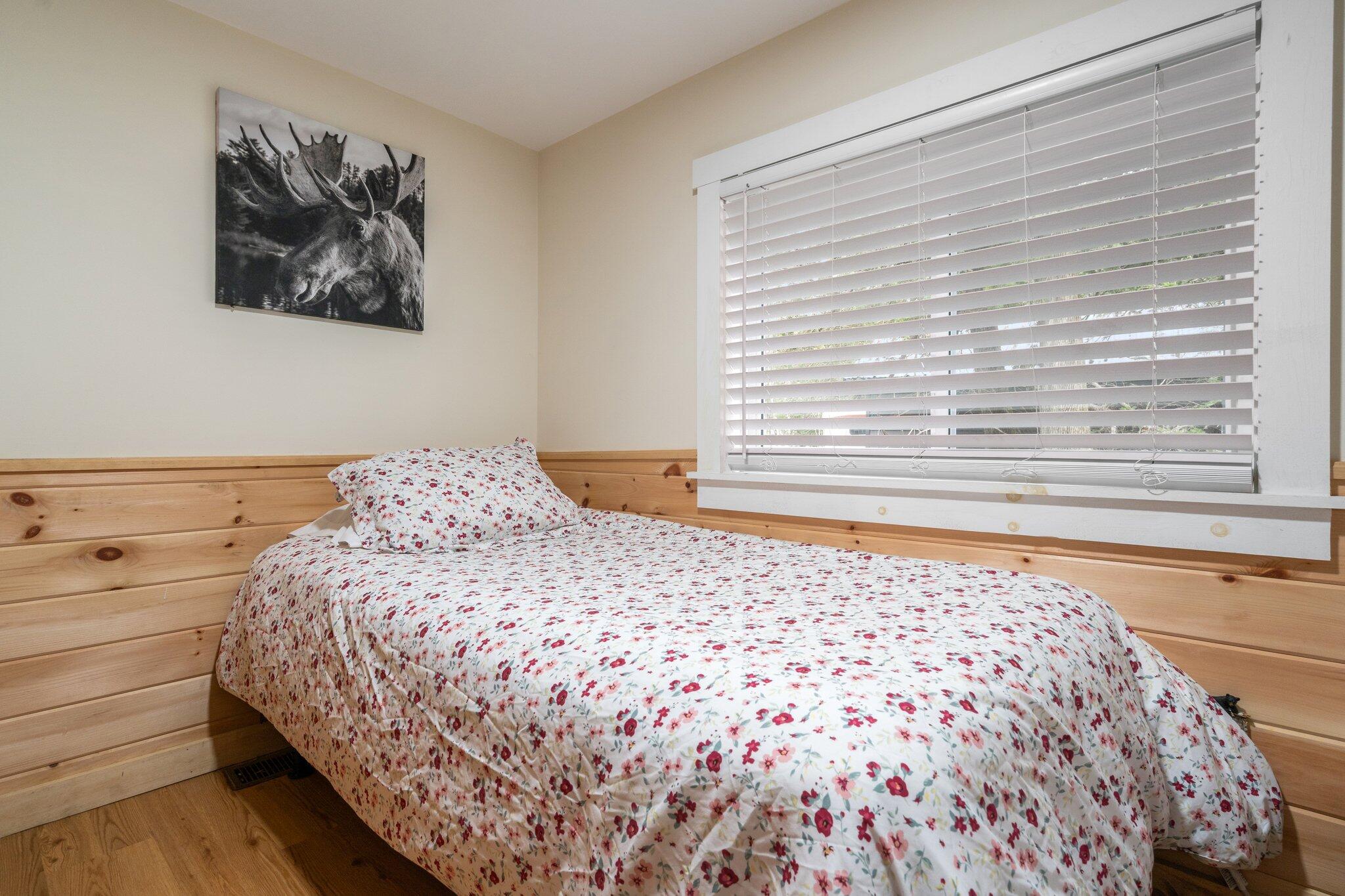 126 Smith Road Hudson, ME 04449 - Photo 18 of 38 16-web-or-mls-DSC01498