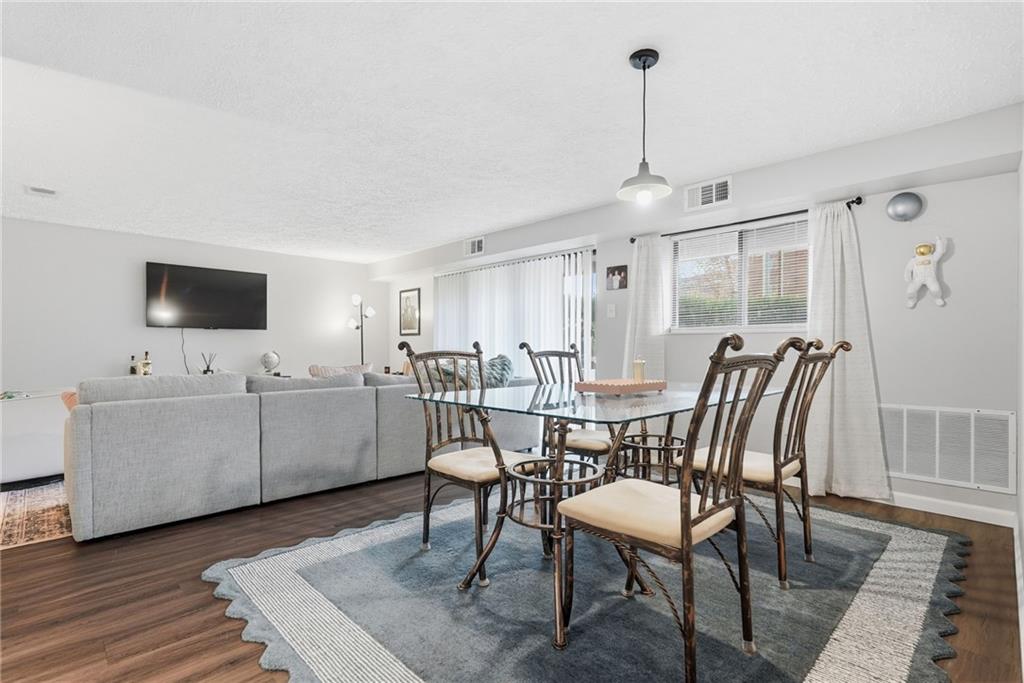 1204 Dutilh Road, Unit 1 Cranberry Township, PA 16066 - Photo 14 of 34