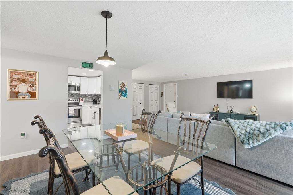 1204 Dutilh Road, Unit 1 Cranberry Township, PA 16066 - Photo 15 of 34