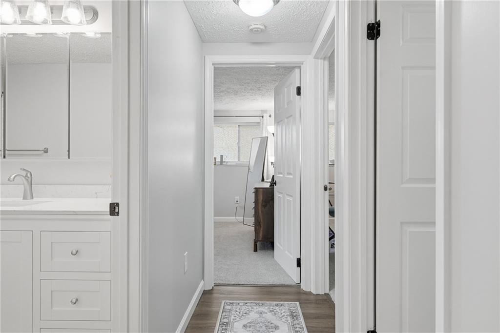 1204 Dutilh Road, Unit 1 Cranberry Township, PA 16066 - Photo 21 of 34