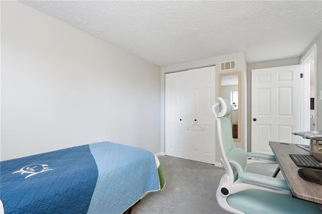 $162,500 | 1204 Dutilh Road, Unit 1, Cranberry Township, PA 16066