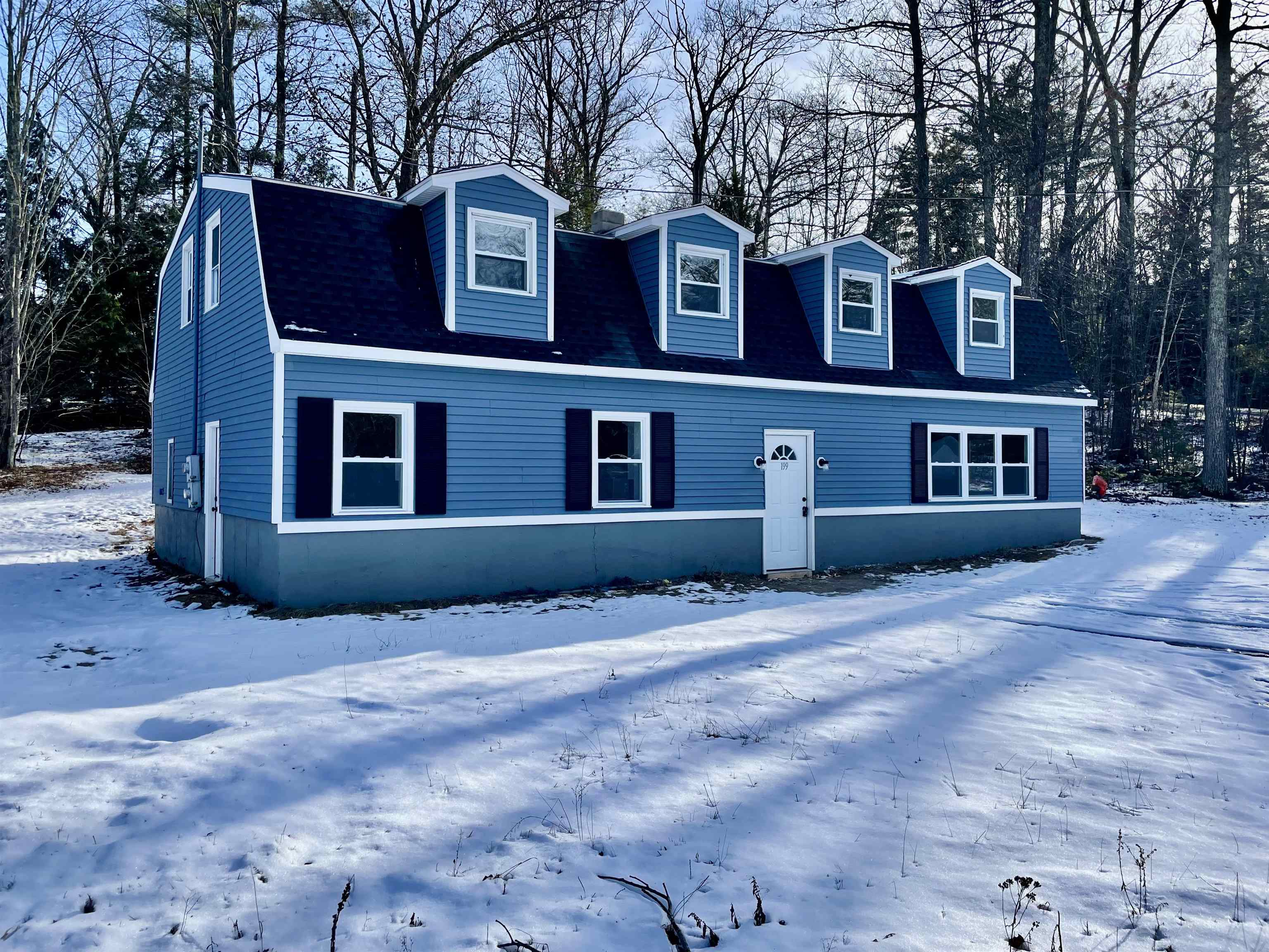 199 Clough Hill Road Loudon, NH 03307 - Photo 1 of 40 Gallery Image 1