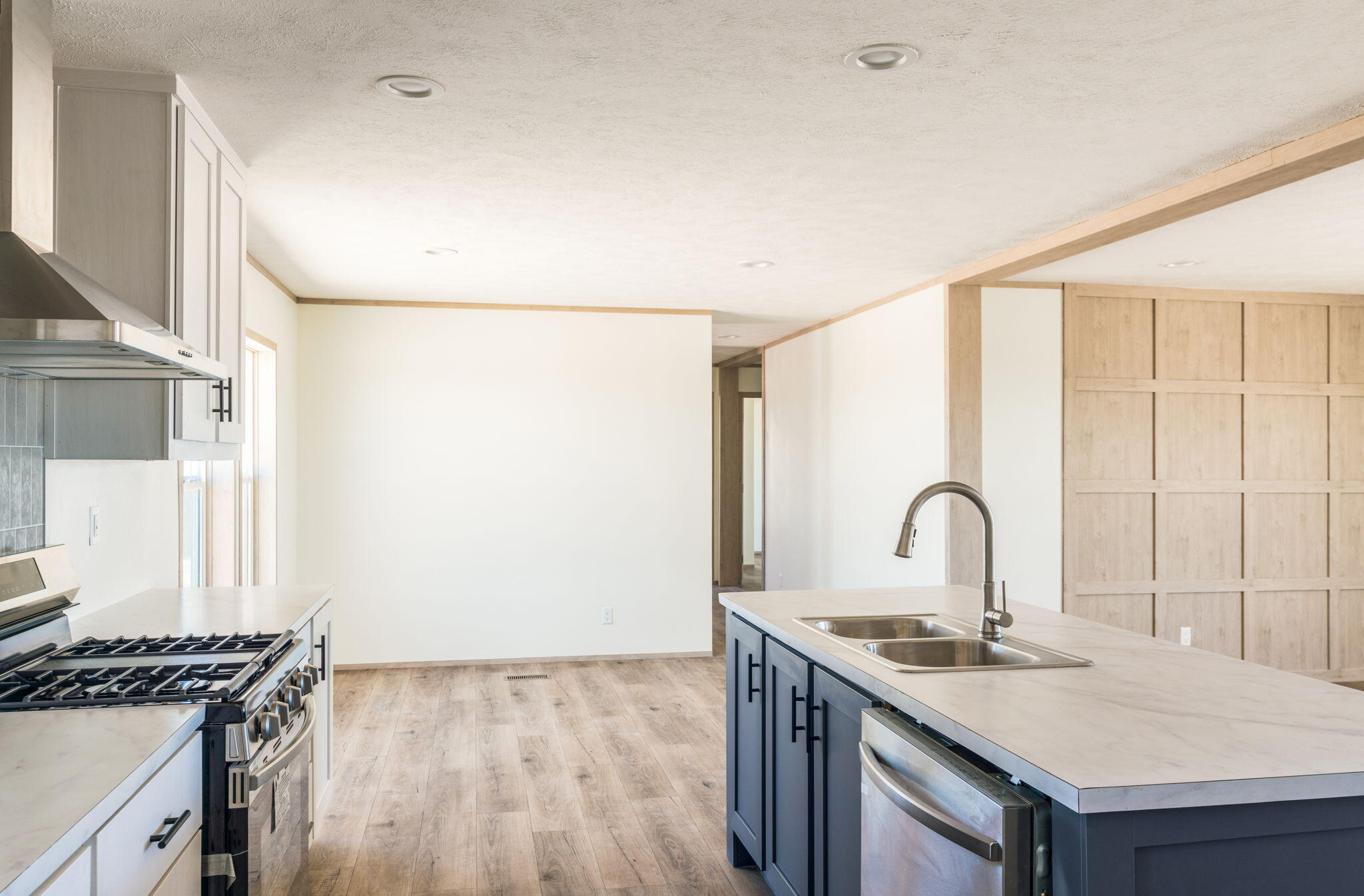 45 10th Avenue Northeast Rio Rancho, NM 87144 - Photo 9 of 32 Gallery Image 9