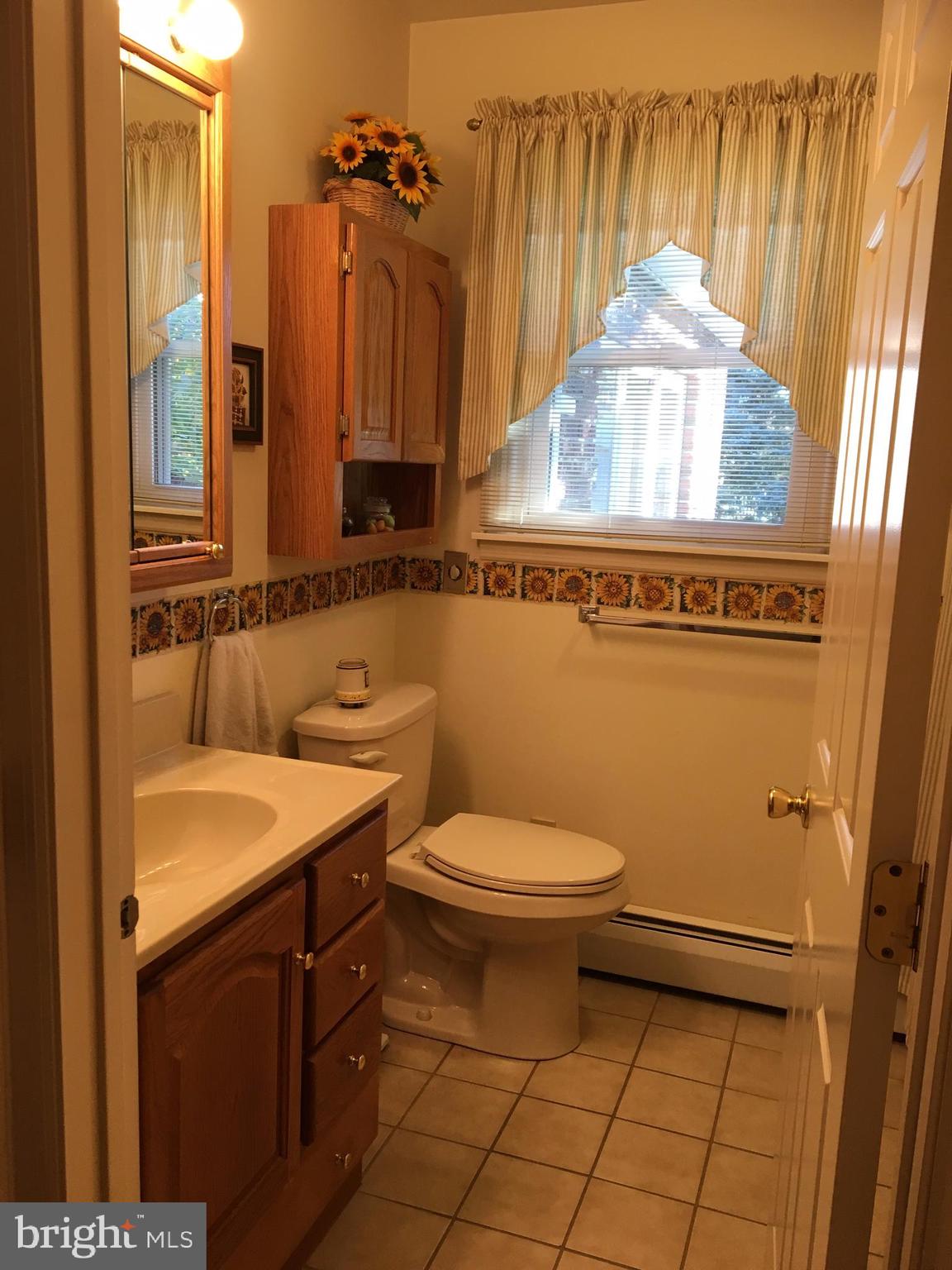 940 Weavertown Road Lebanon, PA 17046 - Photo 10 of 20 Full Bath 1st Floor