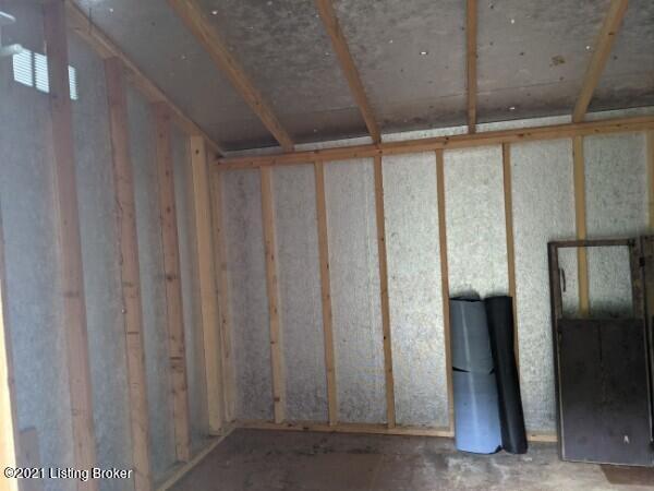 211 Woodcleft Road Louisville, KY 40222 - Photo 45 of 47 inside shed