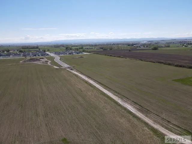 $1,900,000 | 8.383-ac West 6th South, Sugar City, ID 83448