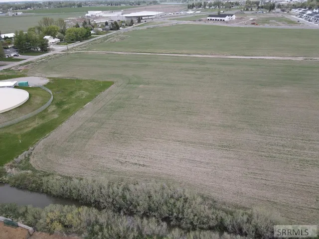 $1,900,000 | 8.383-ac West 6th South, Sugar City, ID 83448