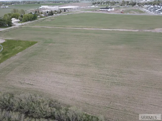 $1,900,000 | 8.383-ac West 6th South, Sugar City, ID 83448