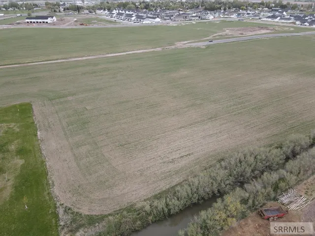 $1,900,000 | 8.383-ac West 6th South, Sugar City, ID 83448