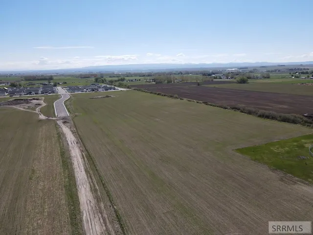 $1,900,000 | 8.383-ac West 6th South, Sugar City, ID 83448