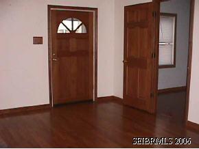 628 5th Street Rising Sun, IN 47040 - Photo 3 of 5