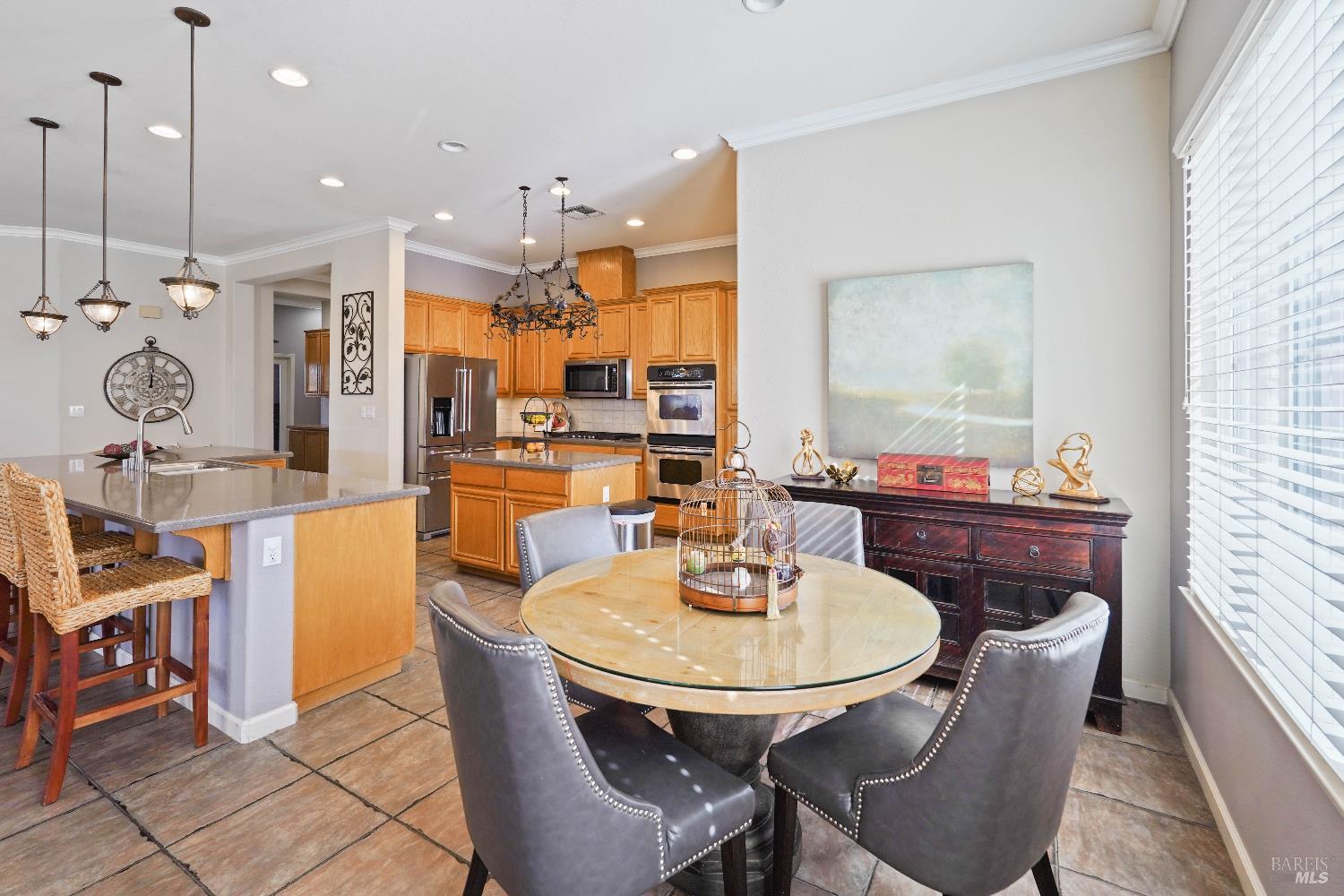341 Watson Hollow Drive Rio Vista, CA 94571 - Photo 11 of 38 a view of a dining room with furniture