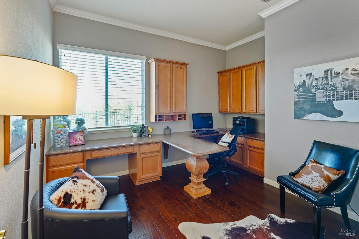 341 Watson Hollow Drive Rio Vista, CA 94571 - Photo 22 of 38 a living room with furniture and a window