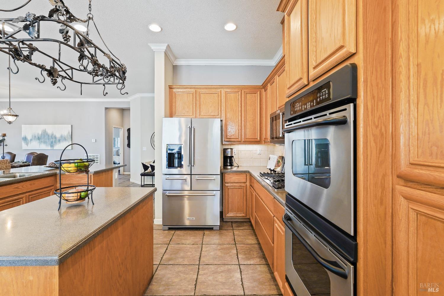 341 Watson Hollow Drive Rio Vista, CA 94571 - Photo 9 of 38 a kitchen with stainless steel appliances a refrigerator and a sink