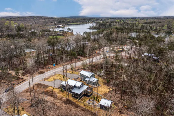 $450,000 | 92 Hemlock Cove, Tracy City, TN 37387