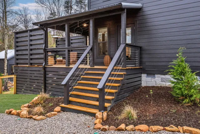 $450,000 | 92 Hemlock Cove, Tracy City, TN 37387