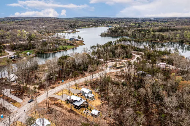 $450,000 | 92 Hemlock Cove, Tracy City, TN 37387